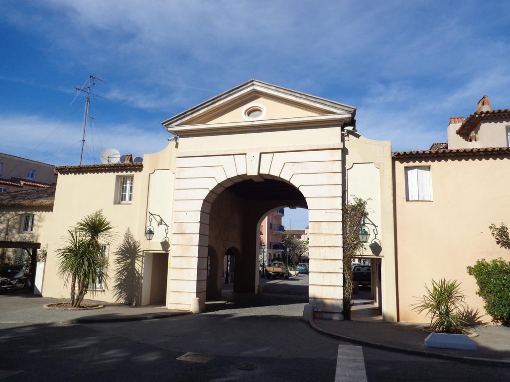 Apartment Port Grimaud Eksteriør bilde